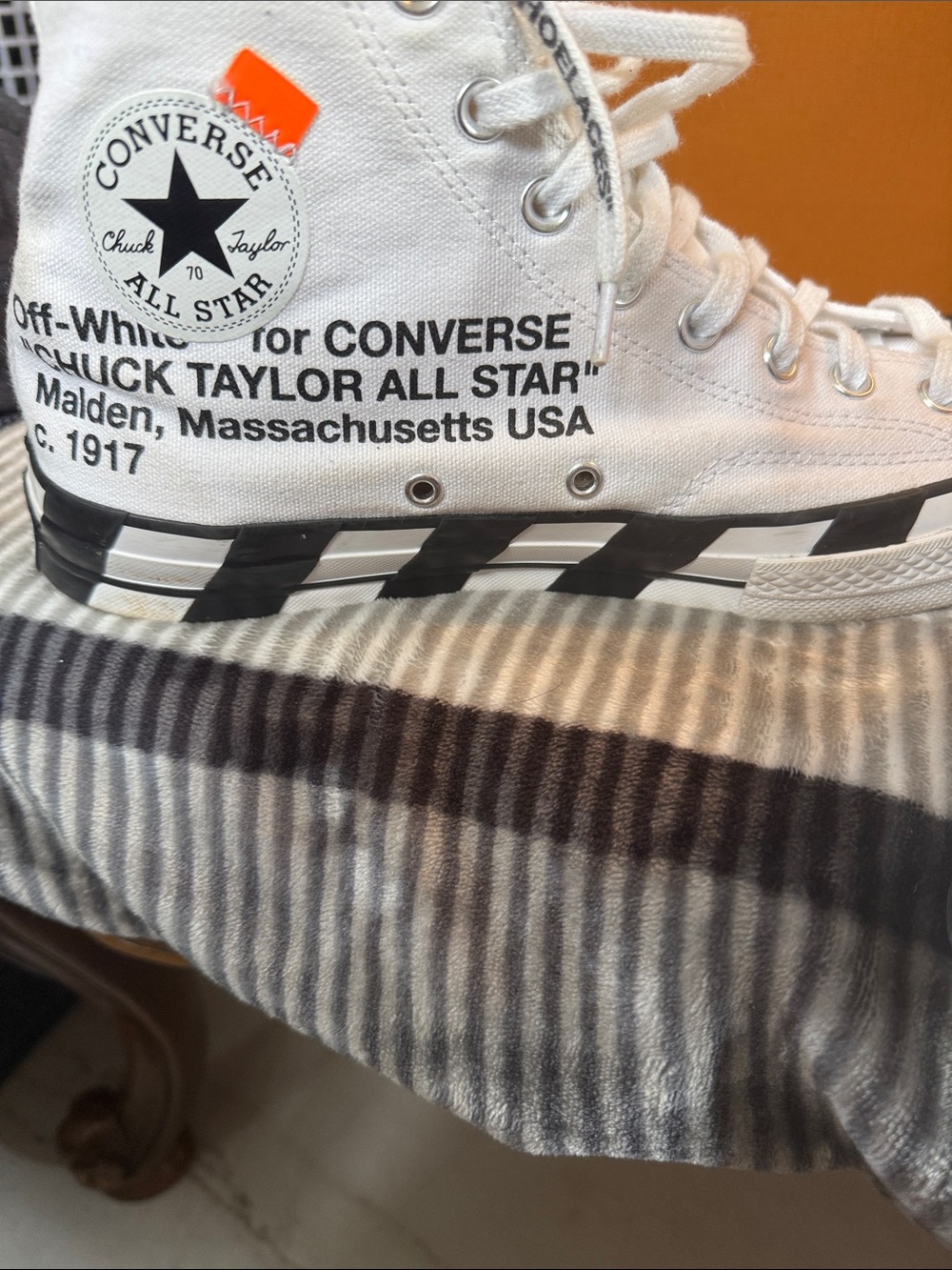 Converse CHUCK TAYLOR ALL STAR White High-Top Sneakers w/Black Graphic Accents